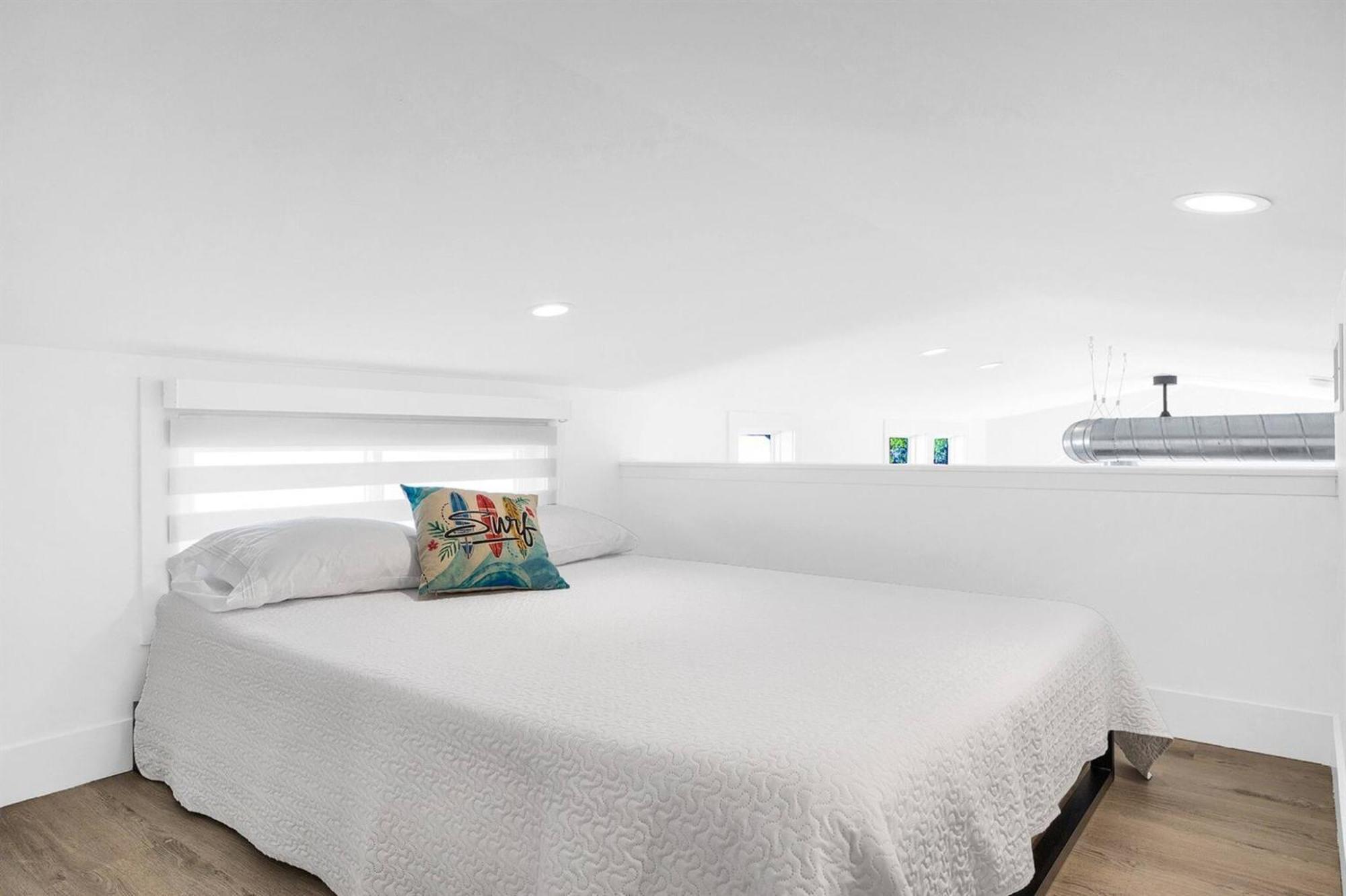 Tiny Home On Waterfront, Bay Views, Deck, Pool Jewfish Room photo